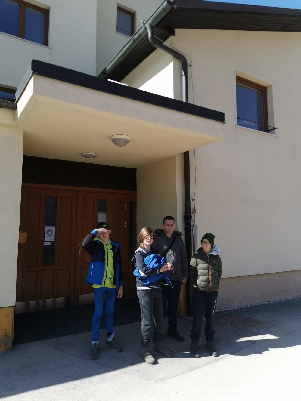 Prihod v Kranjsko Goro – zimska šola v naravi 2022 1. dan